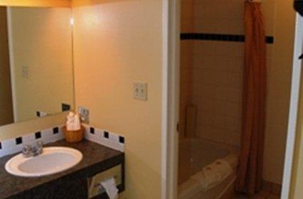Twin Pine Inn & Suites Hinton Chambre photo